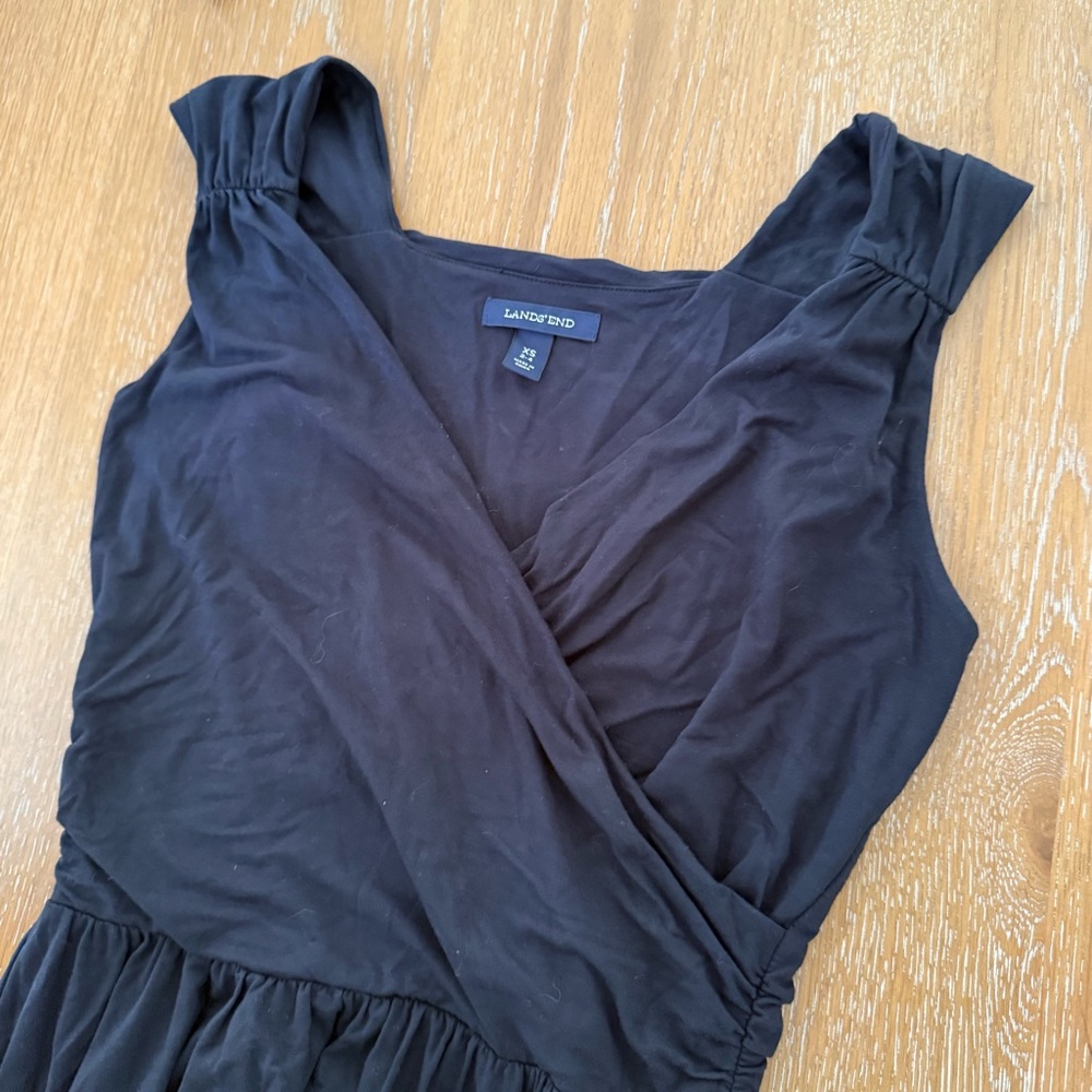 Lands' End Black V-Neck Sleeveless Dress XS